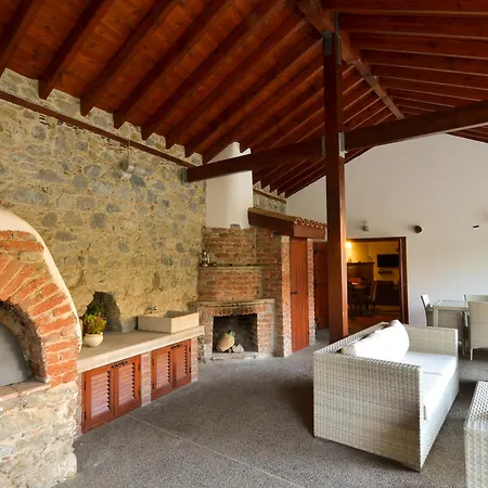 Apartman To Kastri Kalopanajótisz