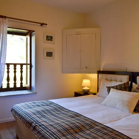 Apartament To Kastri *