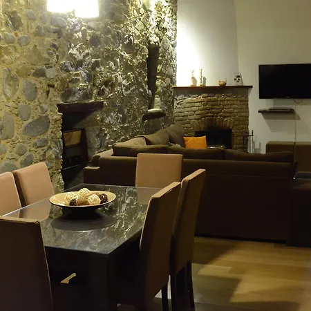 Daire To Kastri Kalopanagiotis