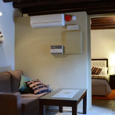 Apartament To Kastri *